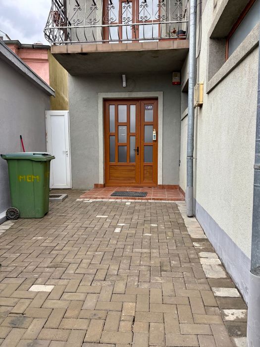 Inchiriere spatiu birouri/clinica/activitati profesionale