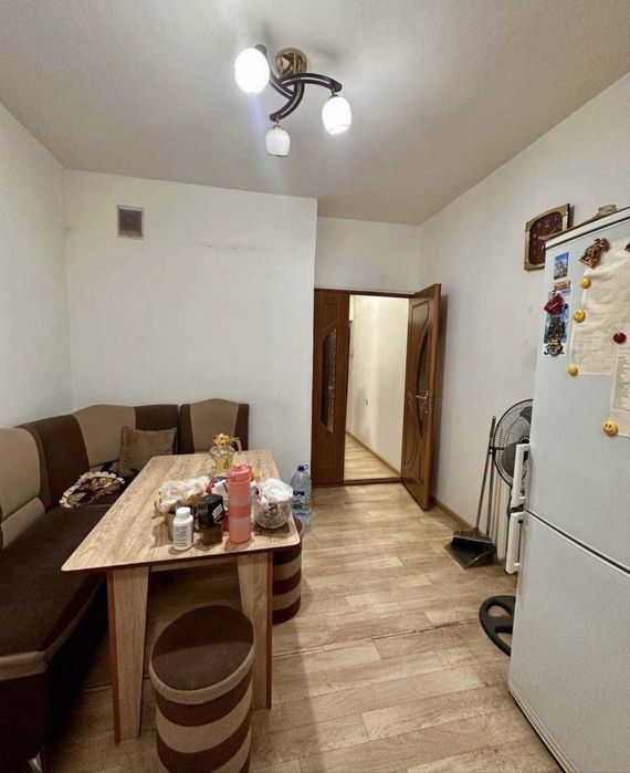 Код 869  Продается 3/4/5 ком квартира куйлюк массив 4 не торец