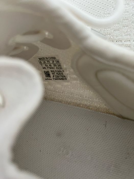 yeezy 350 albi ca noi marimea 40