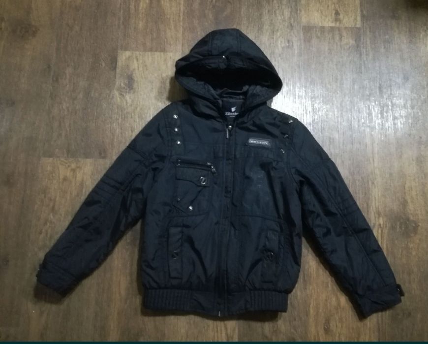 Куртки,джинсы,кофты