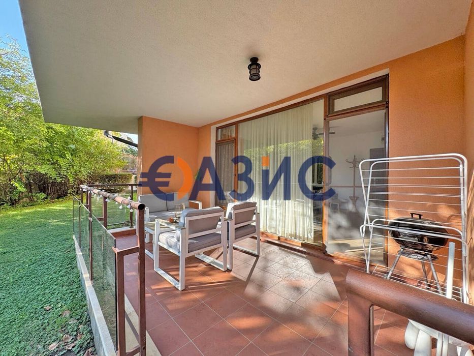 Продава се Двустаен апартамент в Свети Влас - 66 кв.м за 1364 €/кв.м - Снимка #13