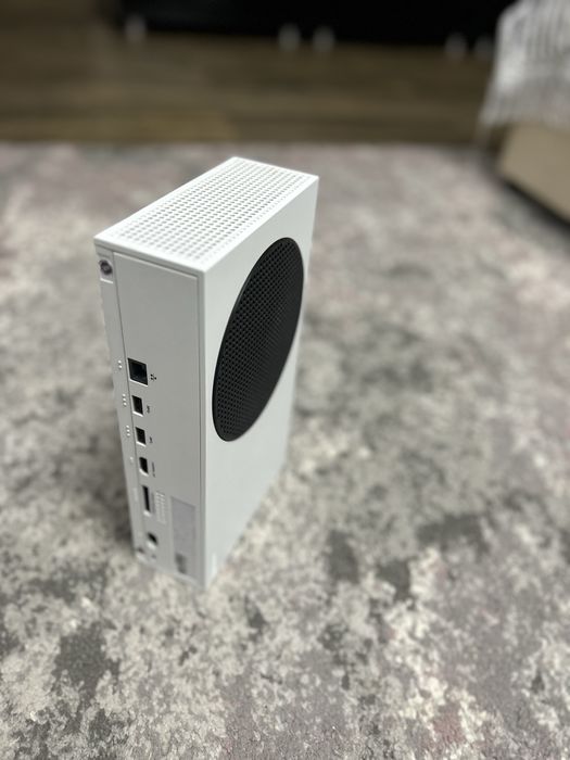 Se vinde Xbox series s