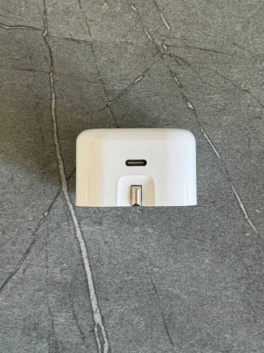 iPhone Adapter 20W