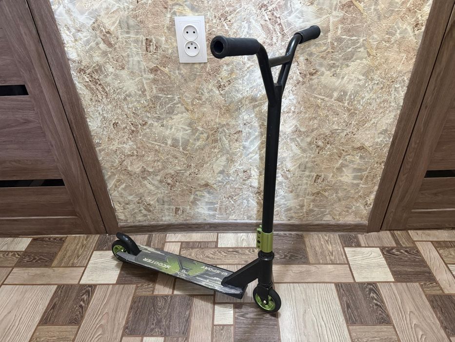 Трюковой самокат