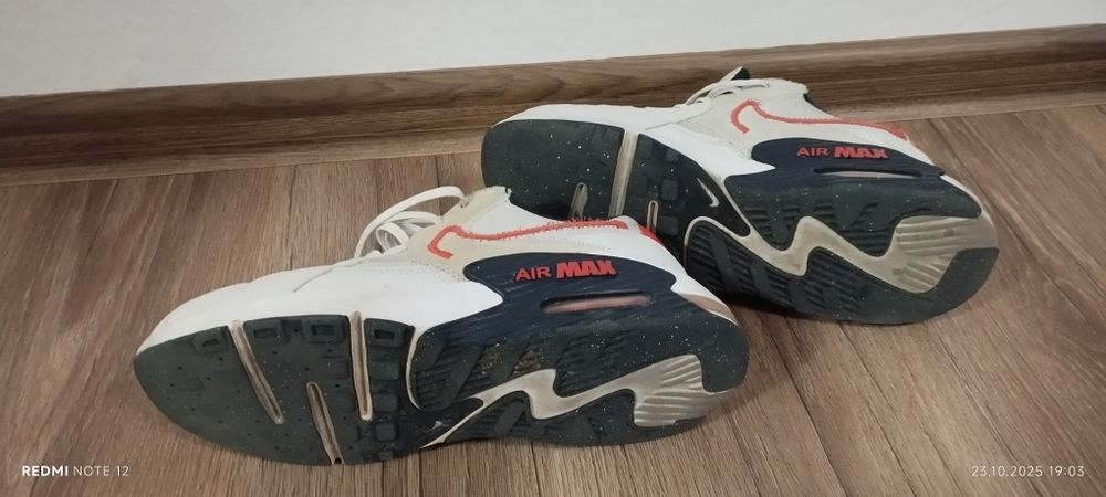 Маратонки Nike Air Max Excee