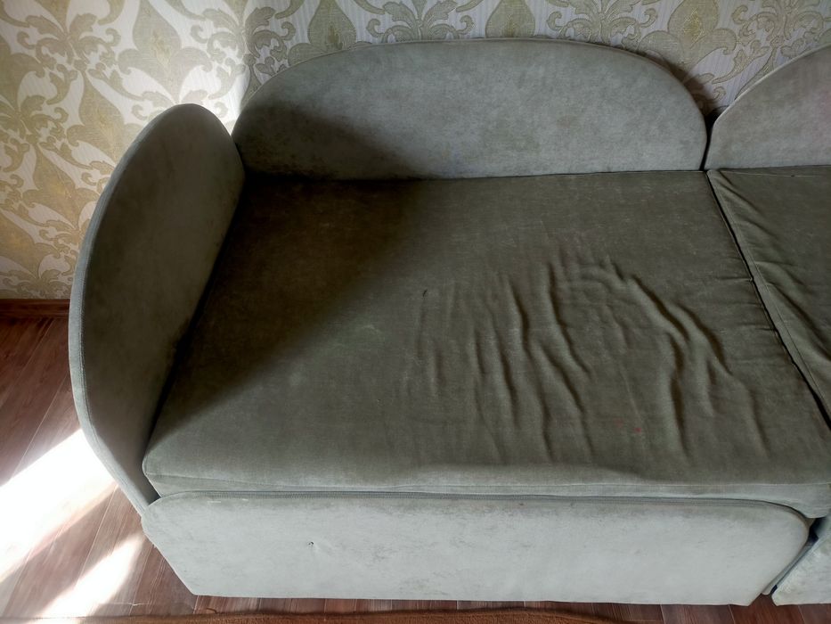 Продам детские диваны