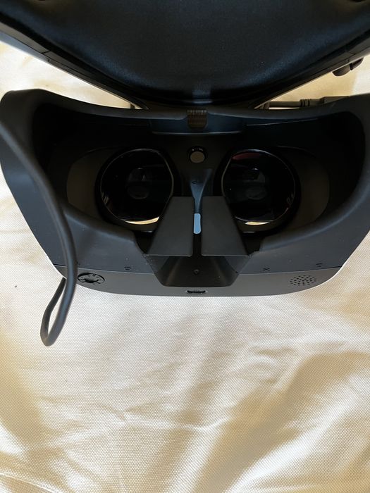 SONY Play Station VR pentru PS 4 / PS 5 ca nouă (ochelari / casca VR)