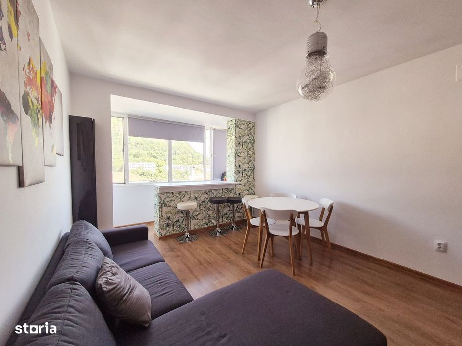 Apartament cu 2 camere, ultracentral, Piatra Neamț