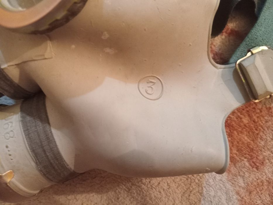 продам детский противогаз " дп 6м"  СРОЧНО