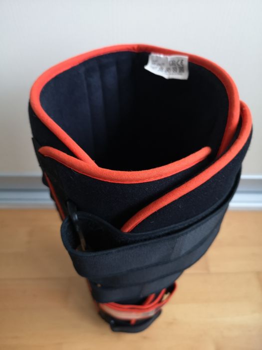 Orteza de genunchi ( genunchiera atela de imobilizare a genuchiului) fixa  Oped 40 cm