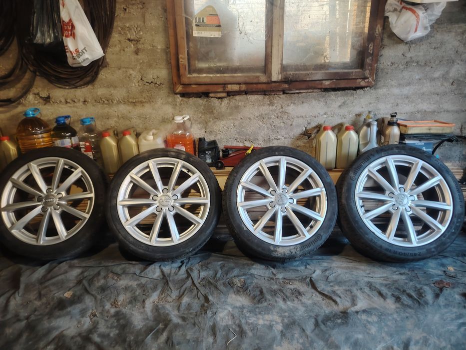Уникални оригинални джанти със гуми 245.40. 18