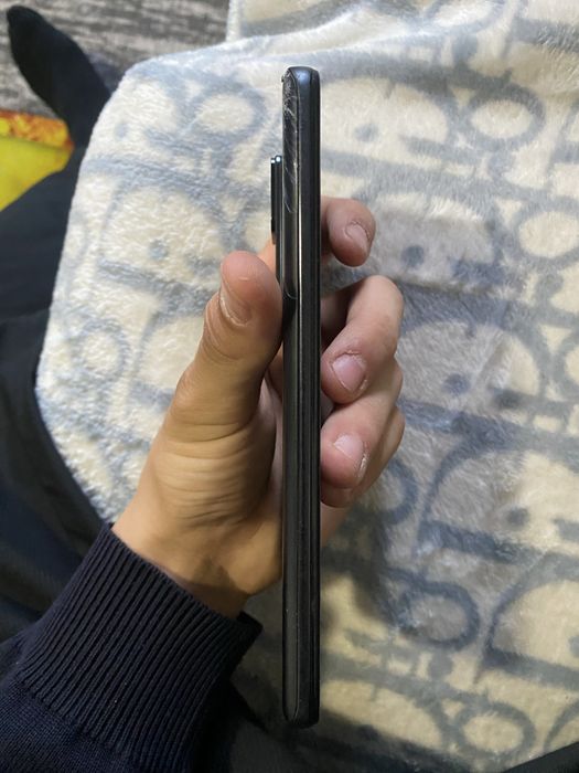 Продам Xiaomi 12Т Pro на 256 ГБ