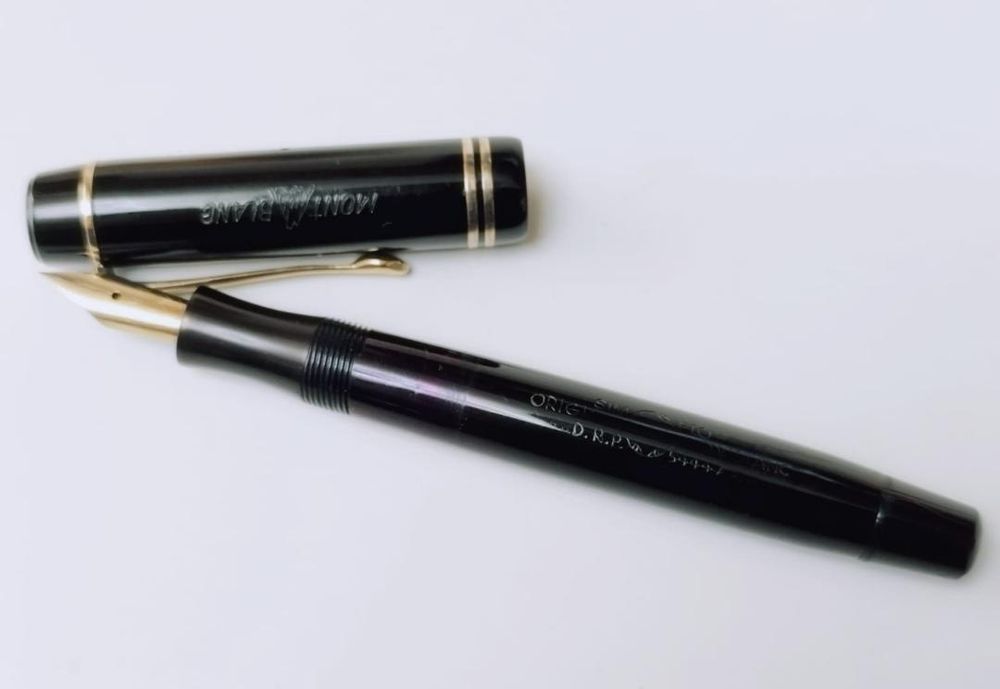 Stilou Montblanc 324, rar , penita aur 14K, piston telescopic, Germania