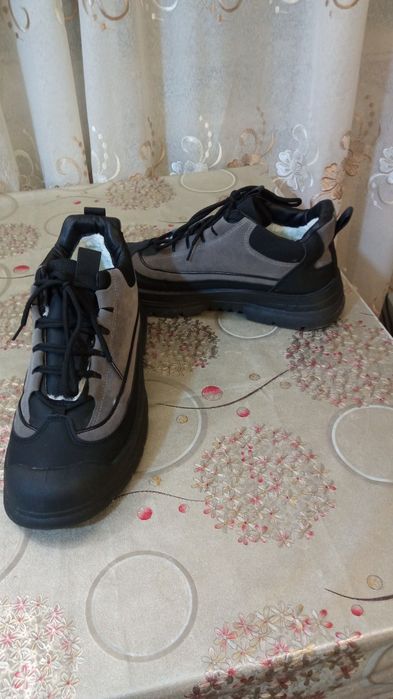 Мужские ботинки б/у