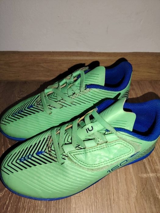 Adidași de fotbal
