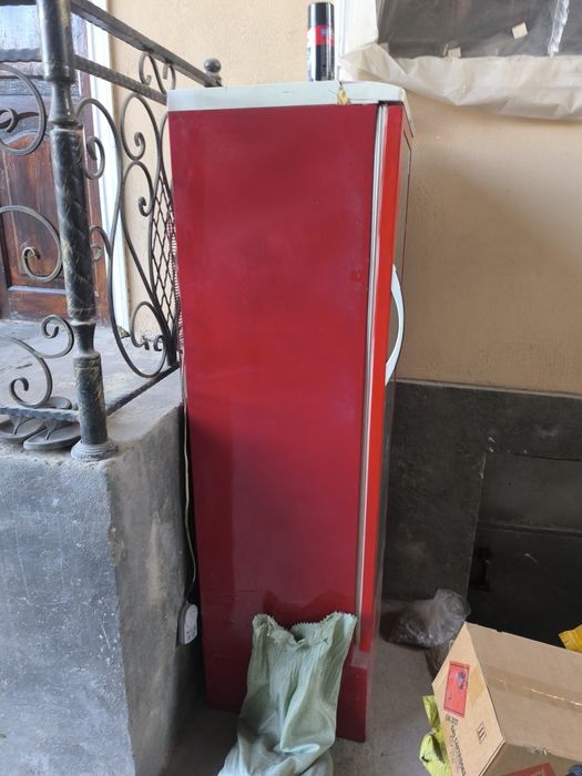 Ветрина холодильник