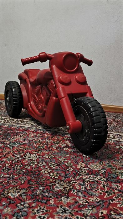 Детская коляска и мотоцикл игрушки