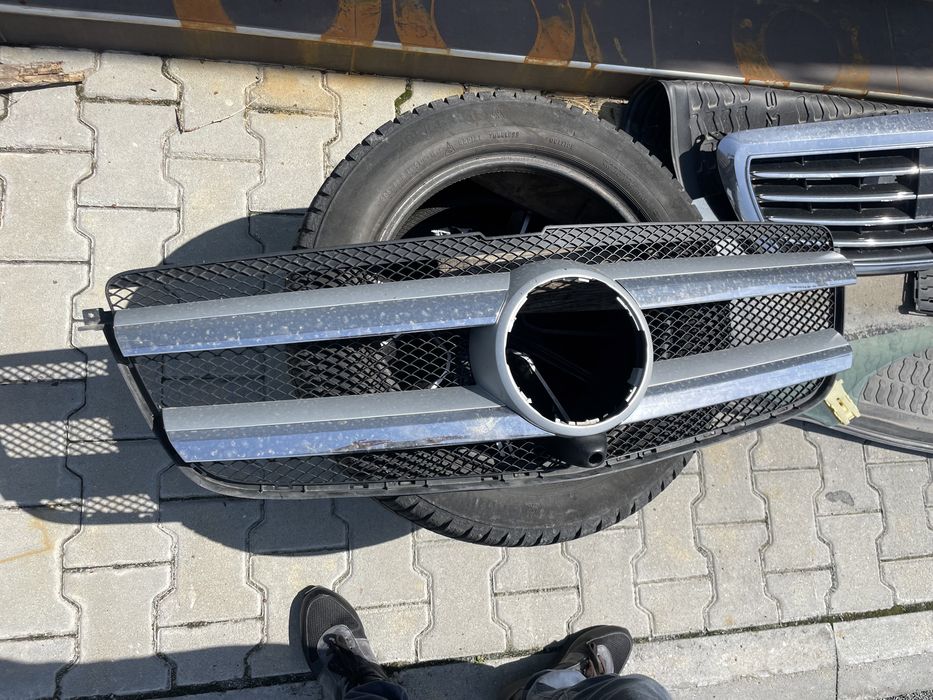 Предна решетка за Mercedes AMG GL W166 X166 E Class W212 Facelift