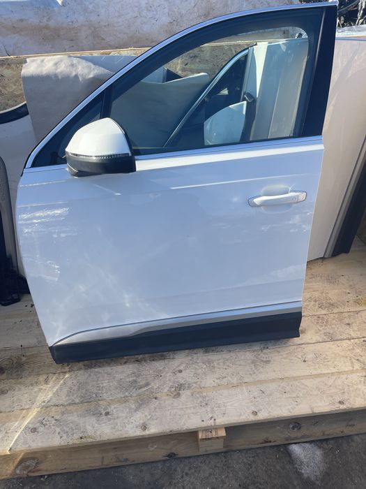 Usa stanga fata  audi q7 2020 3.0 tdi