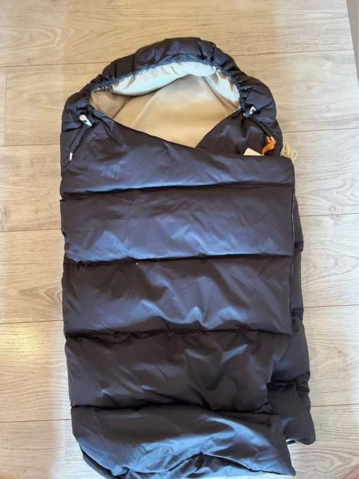 !НОВИ! Зимно чувалче Stokke с гъши пух