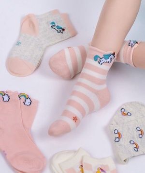 Носки детские по 170тг.