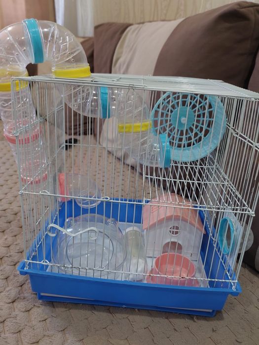 Продам клетку для хомяков