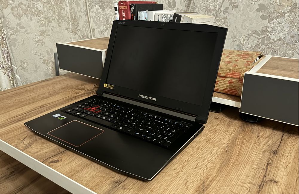 Ировой ноутбук Acer Predator helios 300