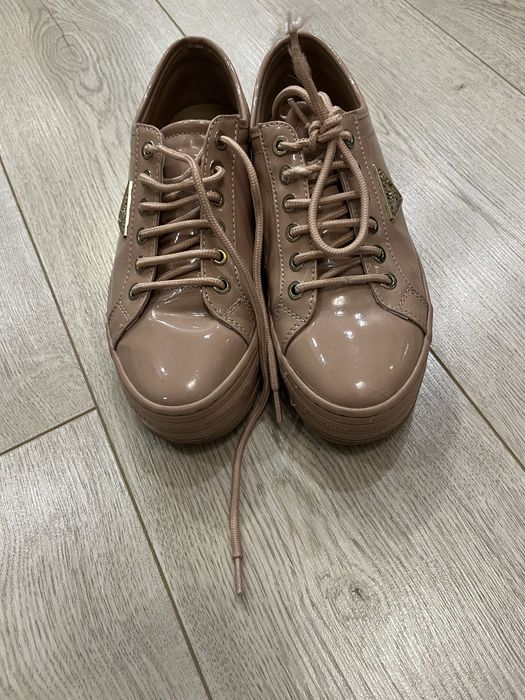 Сникърси - Guess, Lacoste