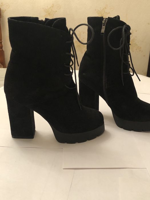 Обувь все по 200 тенге