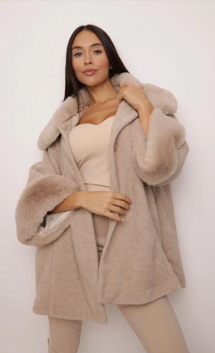 Палто в бежаво- Размер Onsize