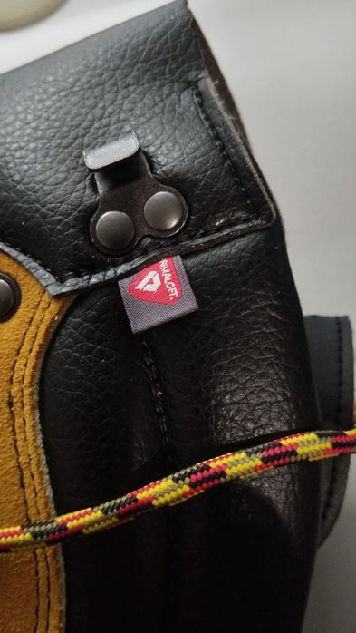 Ghete ,bocanci LA Sportiva Nepal, GTX nr 45, noi