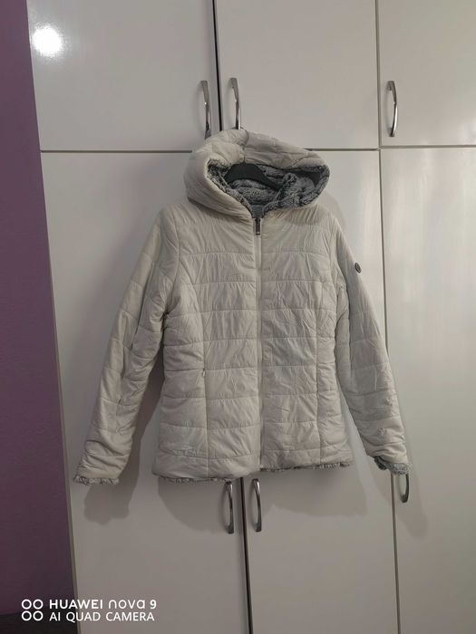 Продавам дамско яке