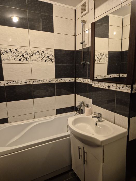 Garsoniera de inchiriat zona OMV-Liceul Economic PS Aurelian
