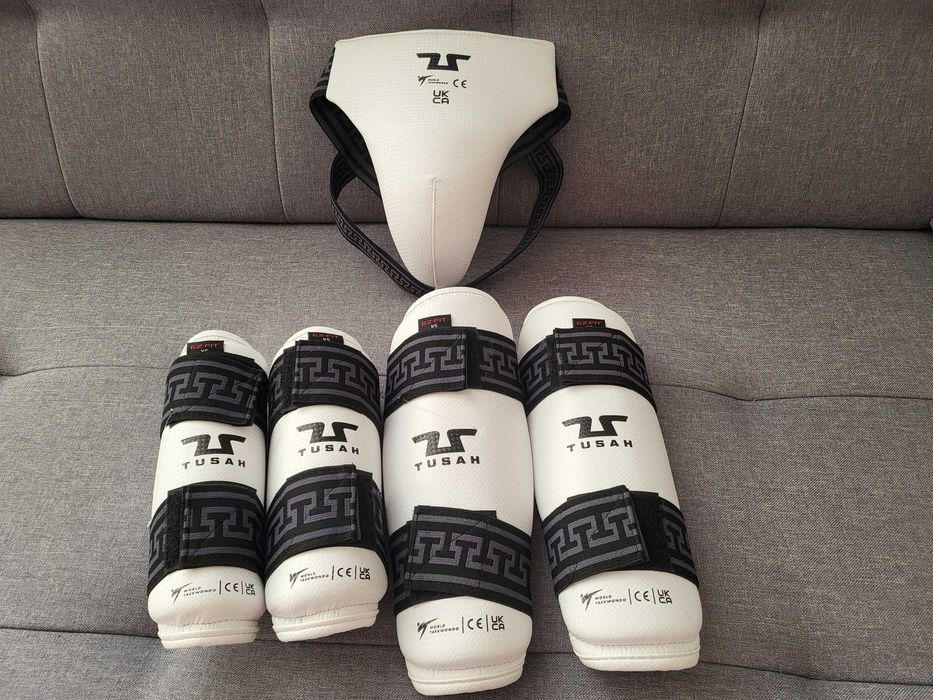 Taekwondo - добок и протектори-нови