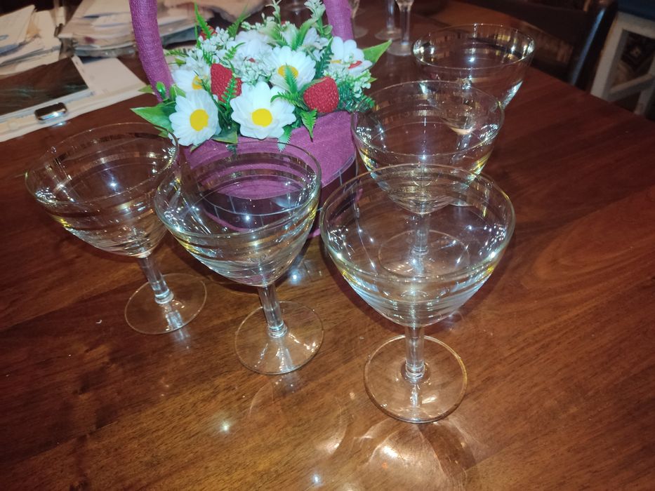 Шикарные фужеры для вина, шампанского