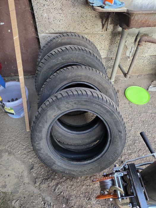 Зимни гуми  185/65 R15