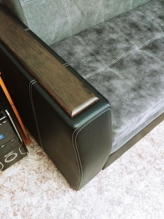 Продаю диван Фараон