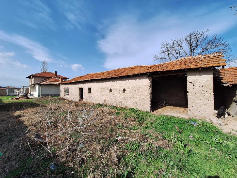 Продава се Къща в Асеновград - 600 кв.м за 125 €/кв.м - Снимка #6