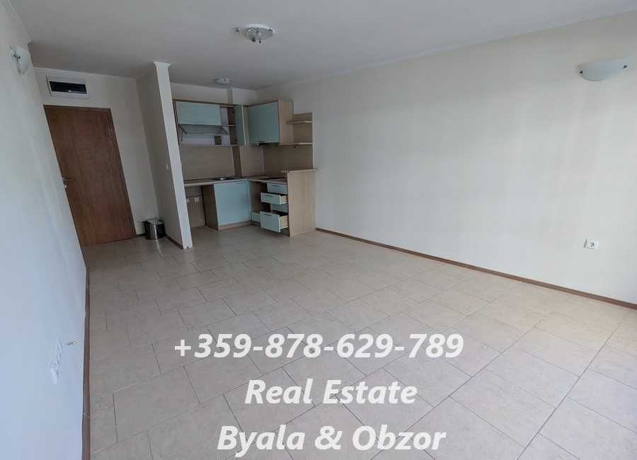 Продава се Двустаен апартамент в Обзор - 65 кв.м за 759 €/кв.м - Снимка #8