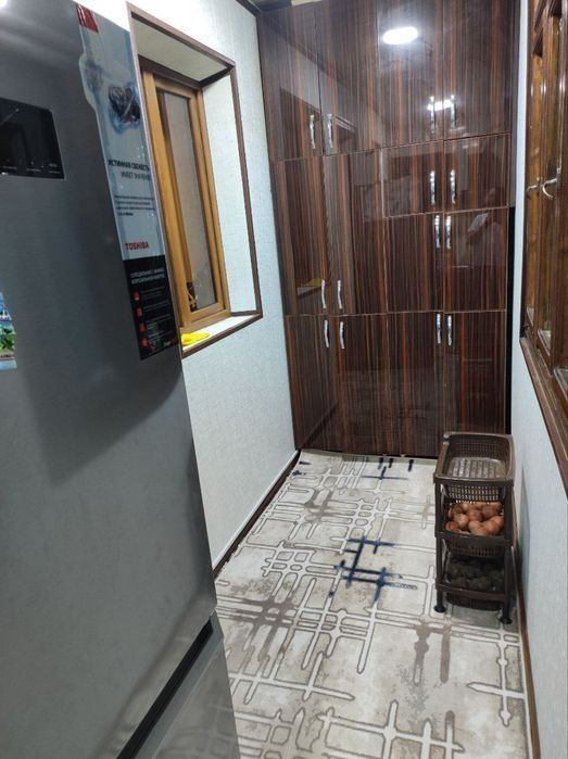 Юнусабад 7-й квартал 2-х ком квартира,1-этаж А1703А