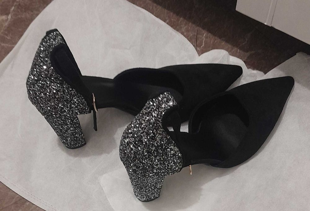 Официални дамски обувки