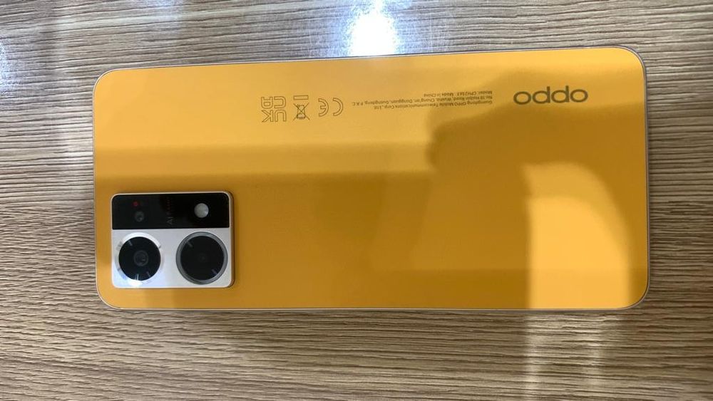 Oppo reno 7        ,