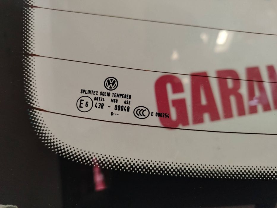 Luneta geam spate Passat B6 berlina Limuzina Originala VW