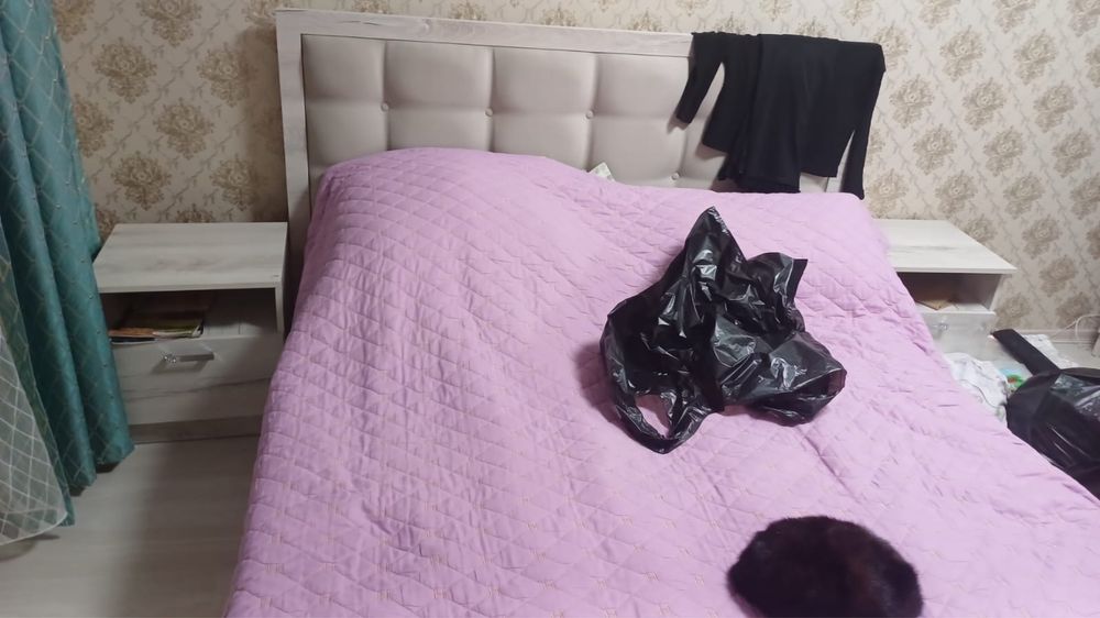 Продаётся спальный гарнитур