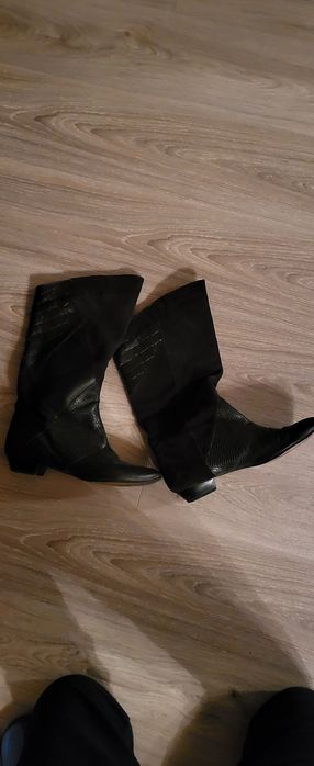 Ботуши от естествена кожа 2 бр. 41/42 номер