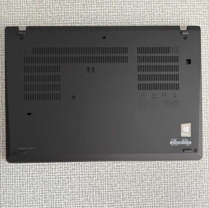 Lenovo ThinkPad T14 Gen 2 с