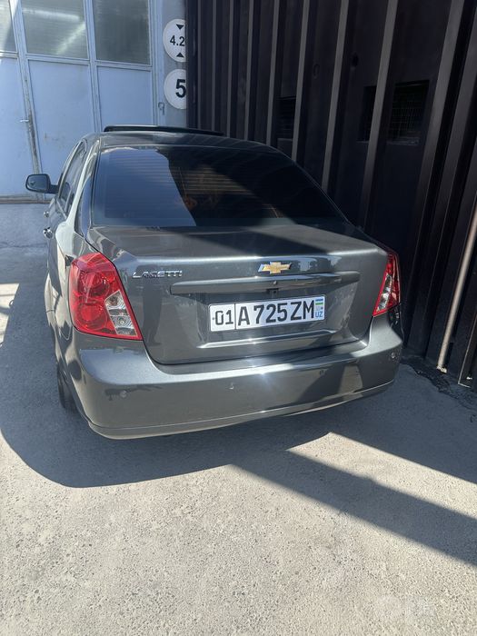 Gentra 2018 benzin kraska 2ta petno