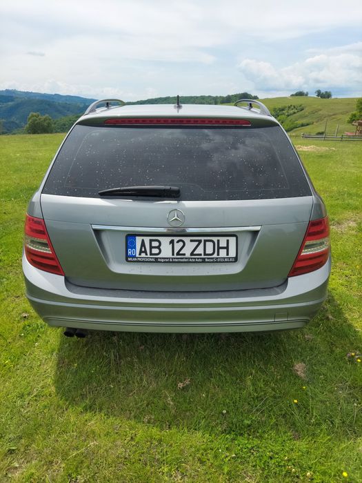 Mercedes C-Class W204 2.2 CDI | Piele | Xenon | Navi | 185.000 km reali