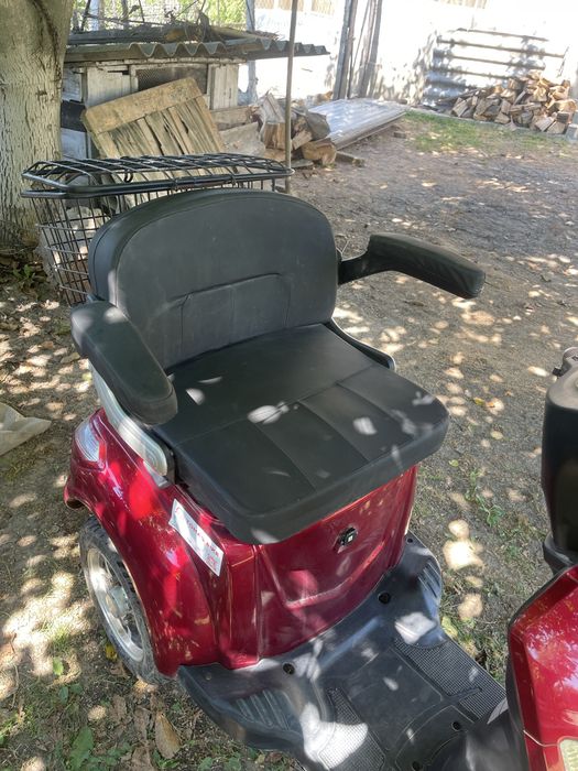 Triciclu electric VTA pentru persoane – doar 74 km