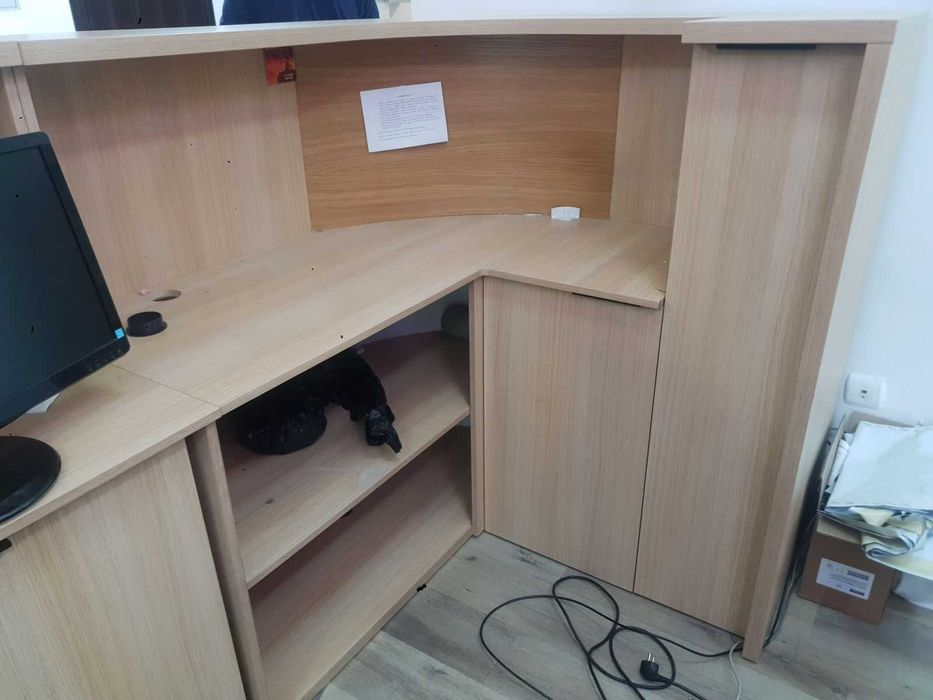 ресепшен офисный б/у